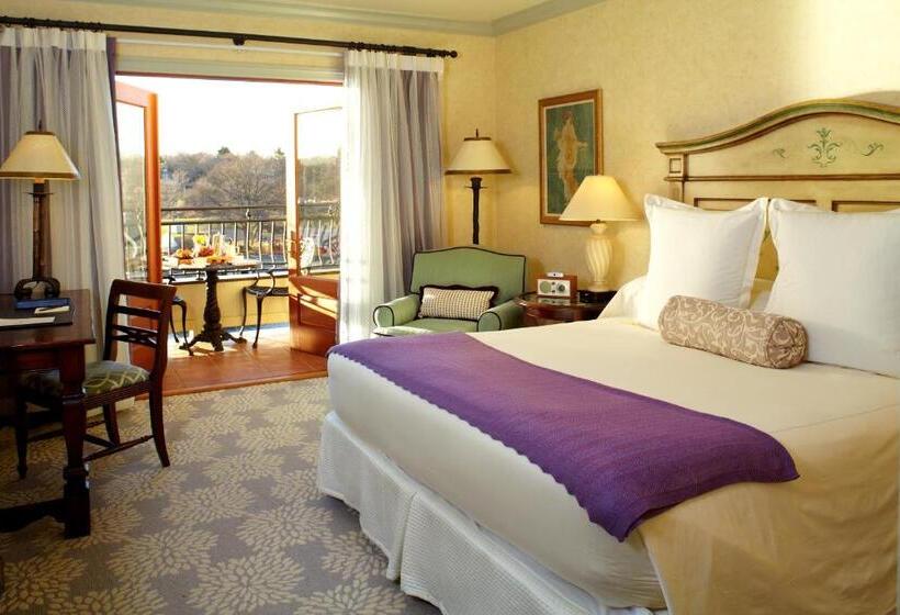 اتاق استاندارد با بالکن, Delamar Greenwich Harbor