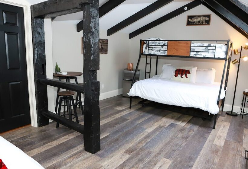 스탠다드 스튜디오, Gunstock Inn & Suites