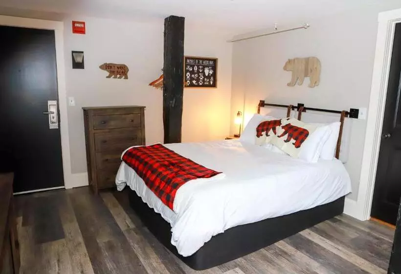 اتاق استاندارد سه نفره, Gunstock Inn & Suites