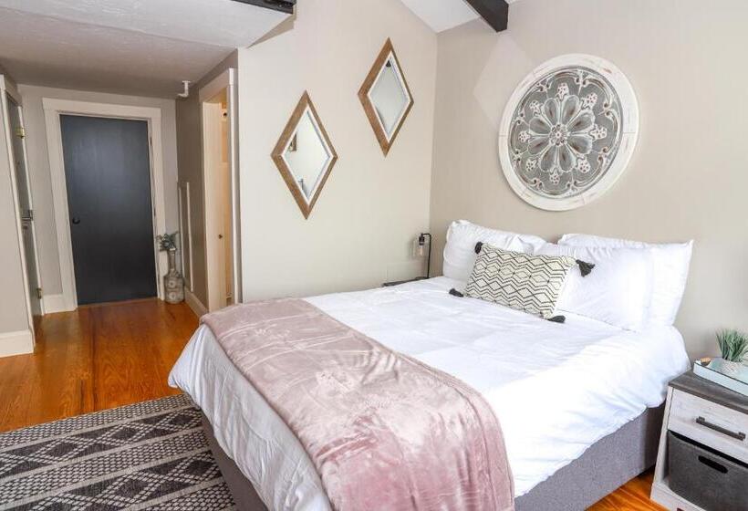 패밀리 룸, Gunstock Inn & Suites