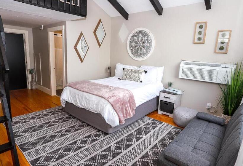 패밀리 룸, Gunstock Inn & Suites