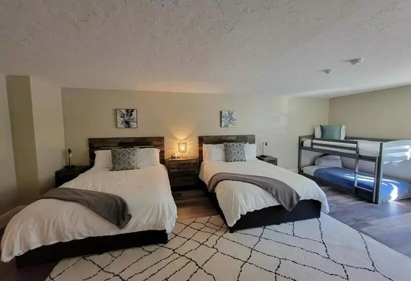 اتاق سوپریور, Gunstock Inn & Suites