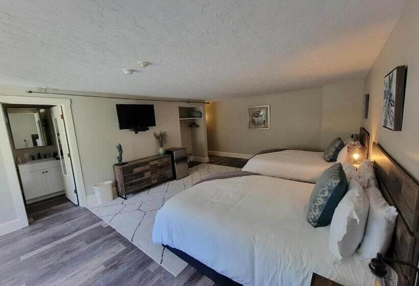 Quarto Superior, Gunstock Inn & Suites