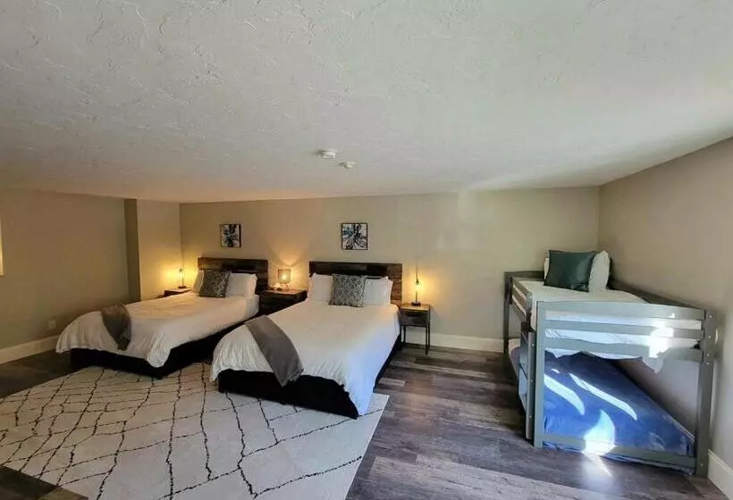 اتاق سوپریور, Gunstock Inn & Suites