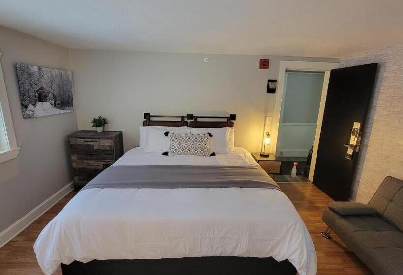 Студия Стандарт, Gunstock Inn & Suites