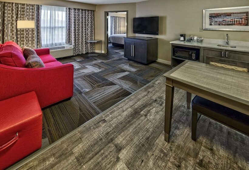 جناح, Hampton Inn & Suites Memphis Wolfchase Galleria