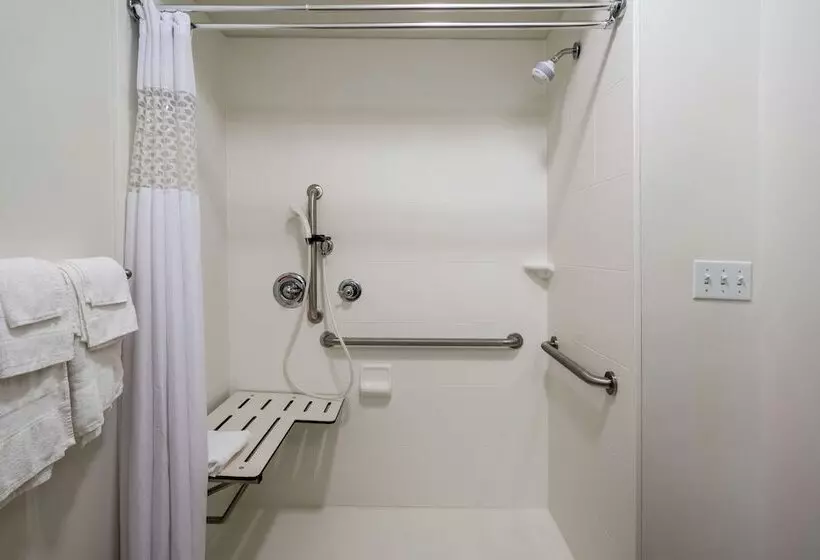 身障者適用スタンダードルーム, Hampton Inn Corydon