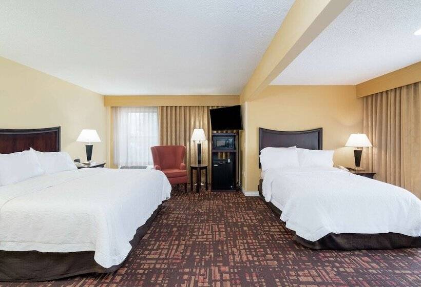 غرفة قياسية لذوى الاحتياجات الخاصة, Hampton Inn Corydon