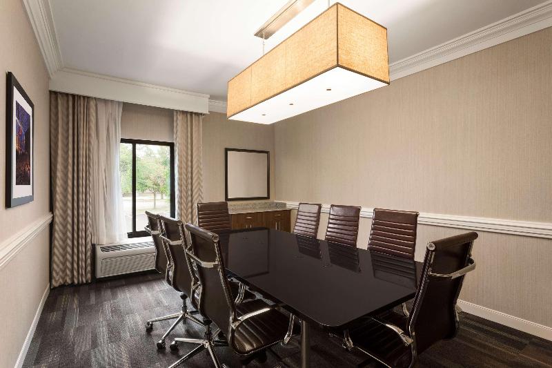 Стандартный Номер Кровать Кинг, Hampton Inn Fort Smith