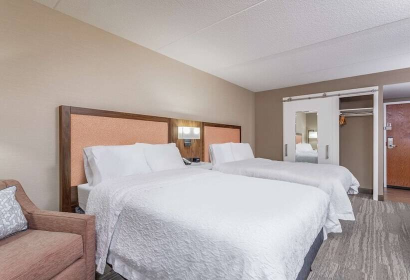 스탠다드 룸 더블 침대 2개, Hampton Inn Harrisburgeast