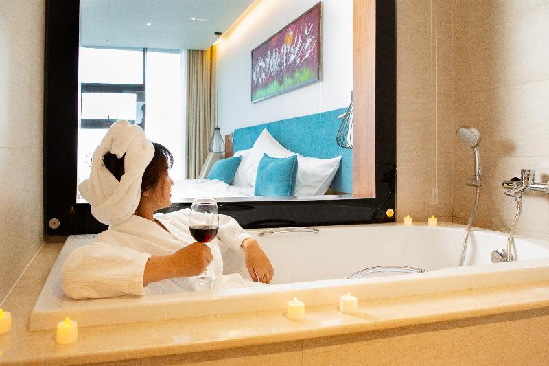 غرفة قياسية لذوى الاحتياجات الخاصة, Hampton Inn Louisville North/clarksville