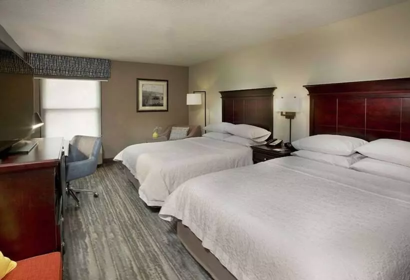 ２ダブルベッドのスタンダードルーム, Hampton Inn Collierville