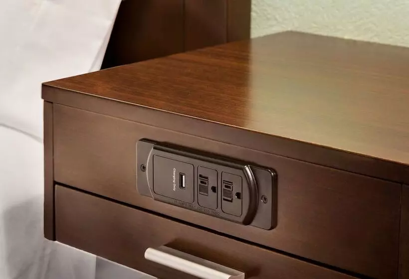 身障者適用スタンダードルーム, Hampton Inn Clackamas