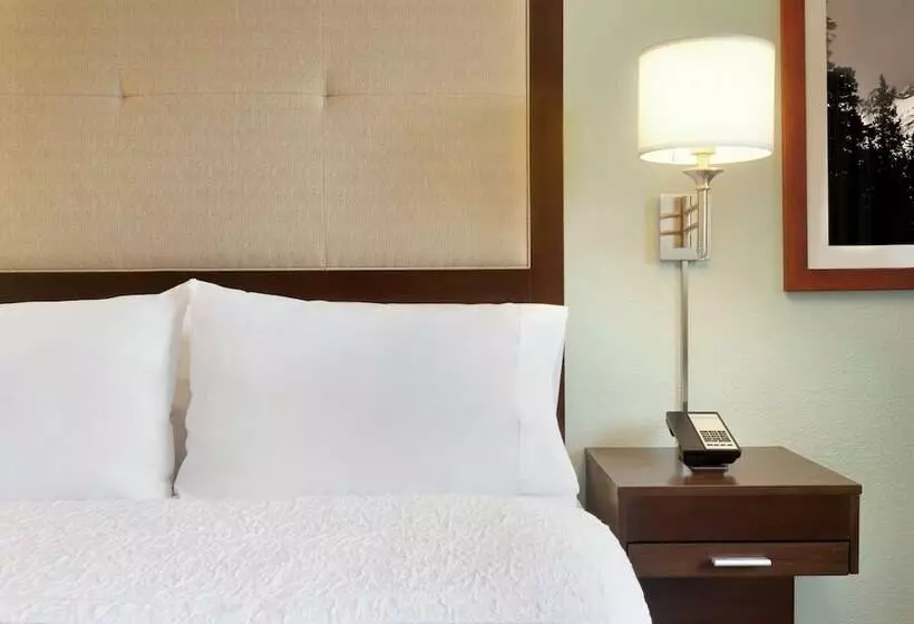 身障者適用スタンダードルーム, Hampton Inn Clackamas
