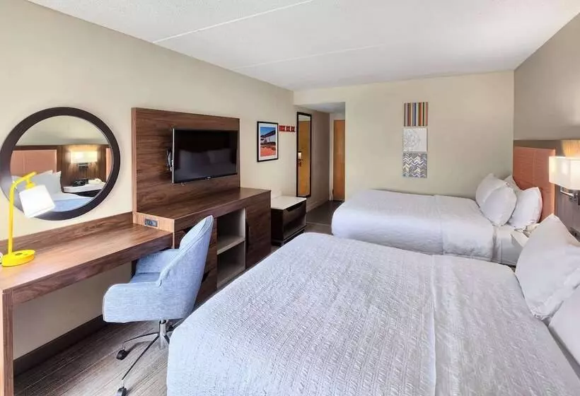 スタンダードルーム, Hampton Inn Raleigh Garner