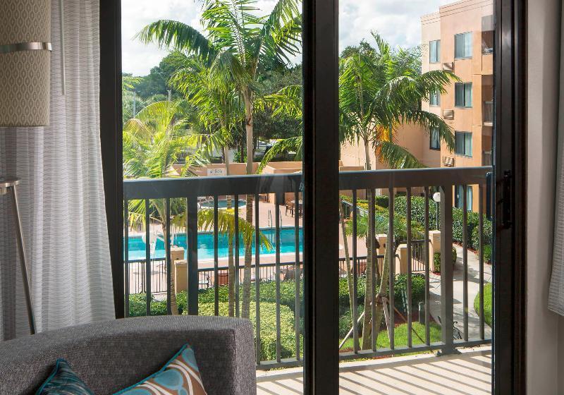 スイート, Hampton Inn & Suites Springdale