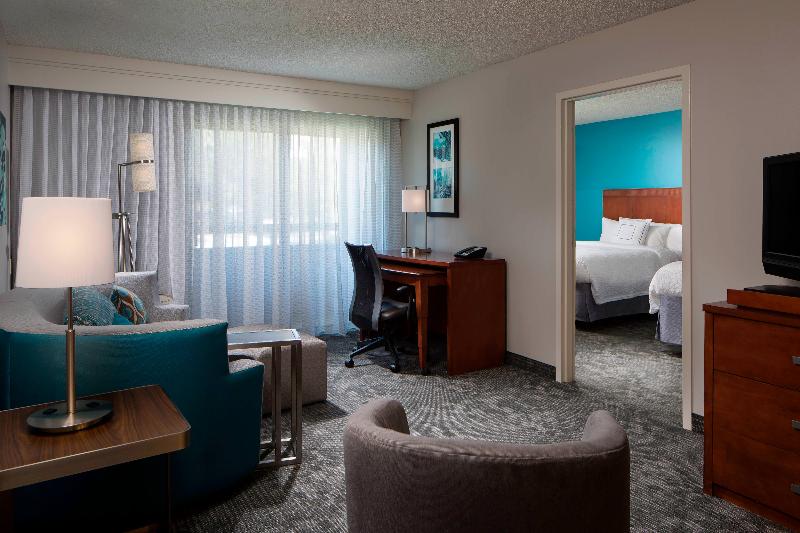スイート, Hampton Inn & Suites Springdale