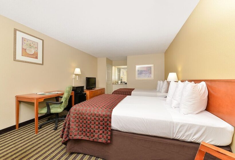 غرفه قياسيه سريرين مزدوجين, Quality Inn At The Mall  Valdosta