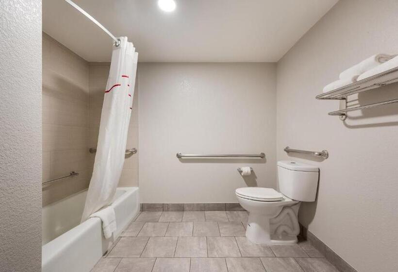 Номер Deluxe Адаптированный для Инвалидов, Red Roof Inn Birmingham South