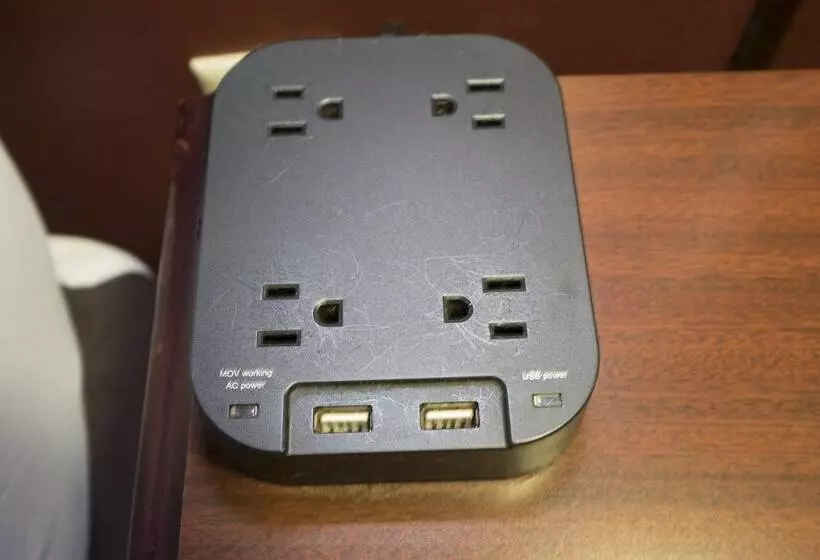 障害者適応デラックスルーム, Red Roof Inn Tupelo