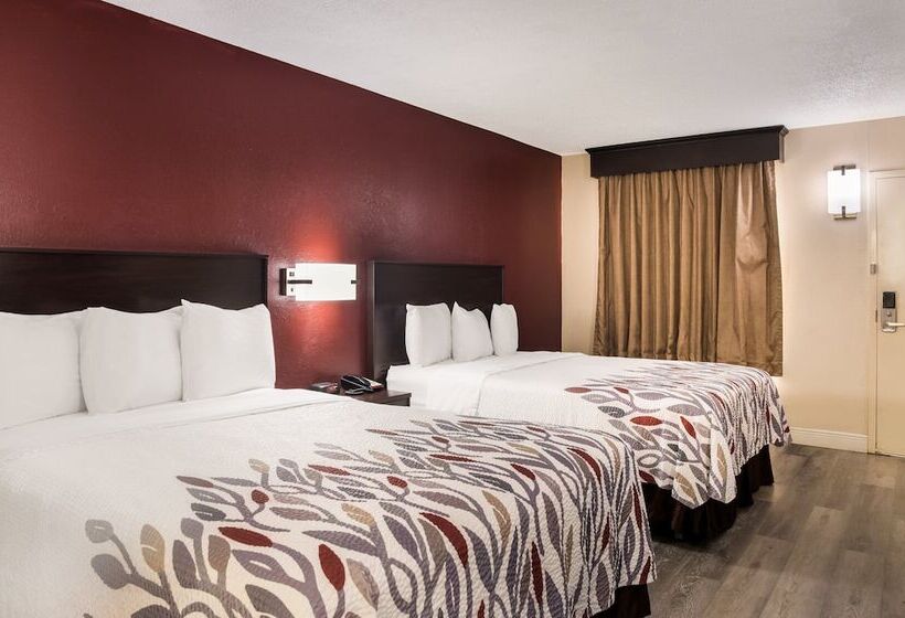 غرفة ديلوكس, Red Roof Inn Tupelo