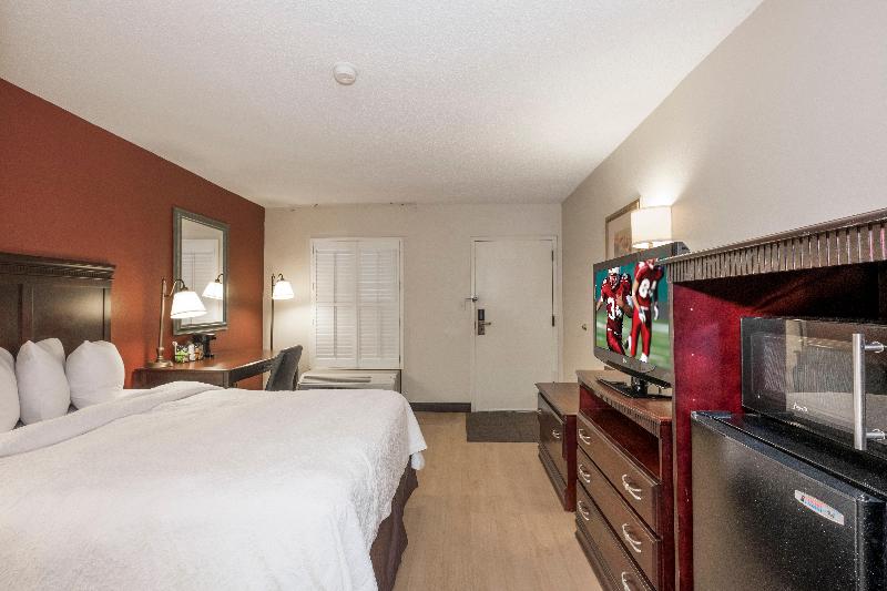 غرفة سوبيريور, Red Roof Inn Tupelo