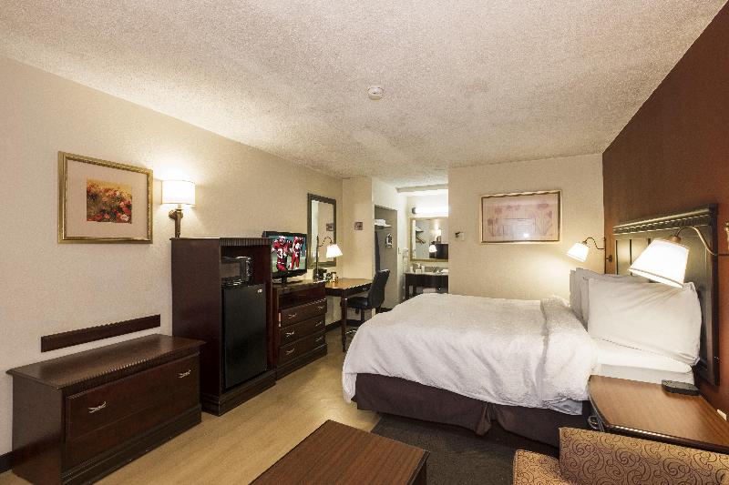 Номер Superior, Red Roof Inn Tupelo