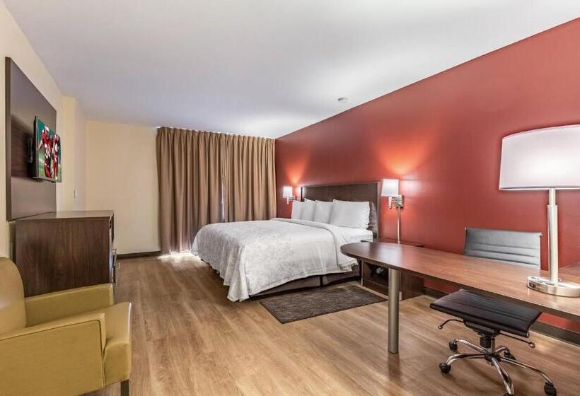 キングサイズベッドのスーペリアルーム, Red Roof Inn Plus & Suites Houston   Iah Airport Sw