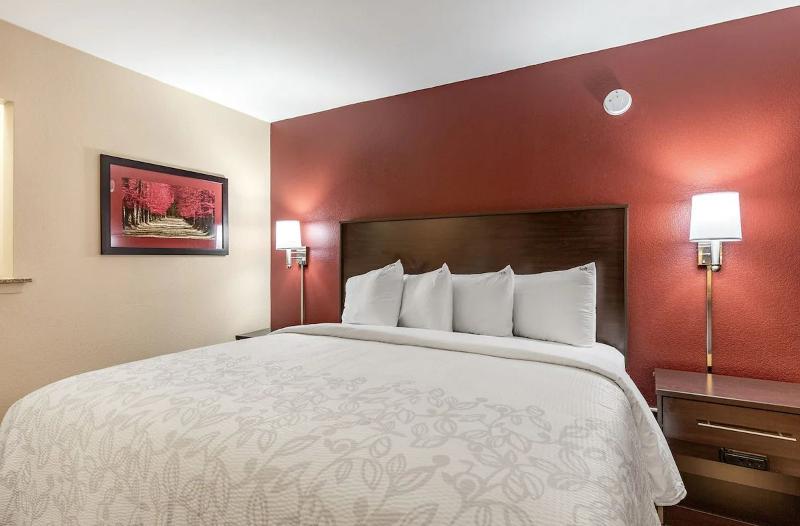 身障者適用スタンダードルーム, Red Roof Inn Plus & Suites Houston   Iah Airport Sw