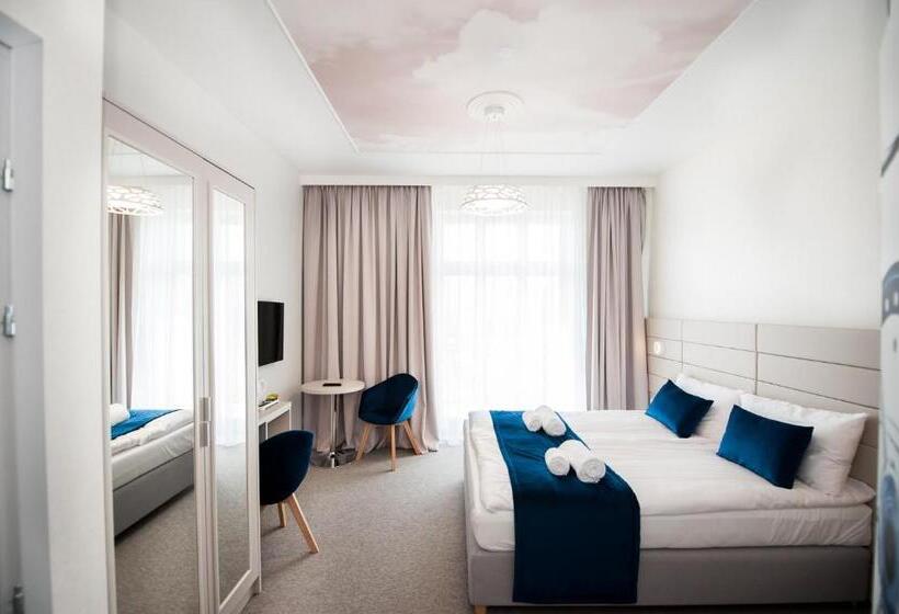 اتاق لوکس با بالکن, Gdynia Boutique