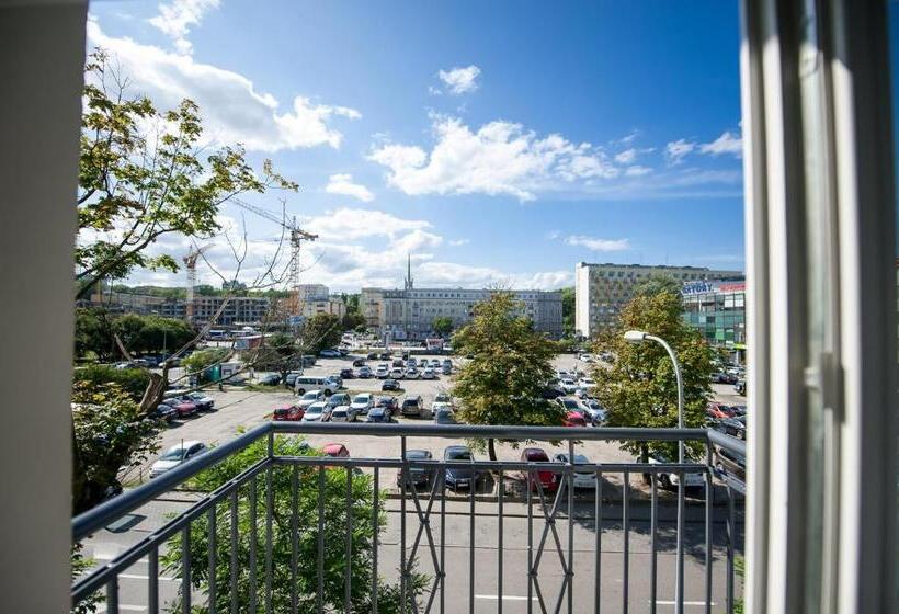 اتاق لوکس با بالکن, Gdynia Boutique