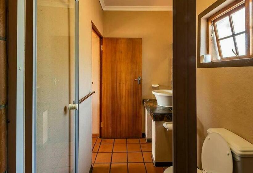 スタンダードシングルルーム, Kuruman