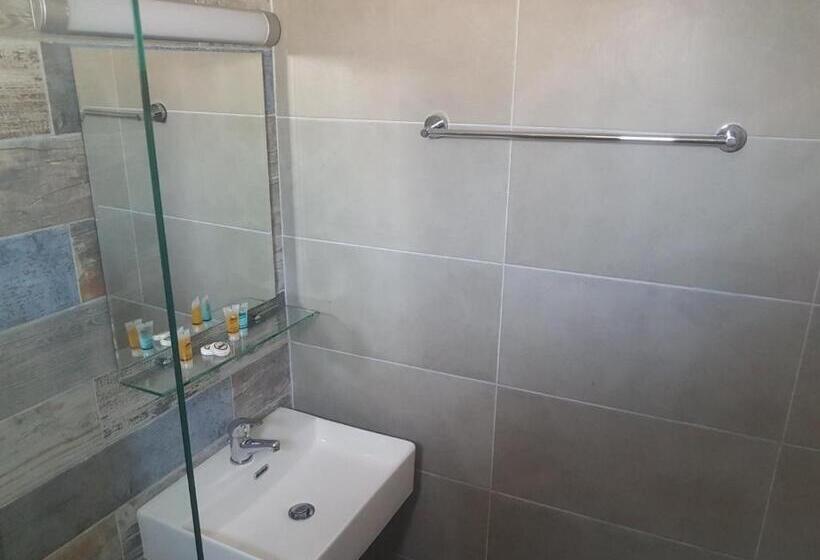 스탠다드 발코니 룸, Vrahos