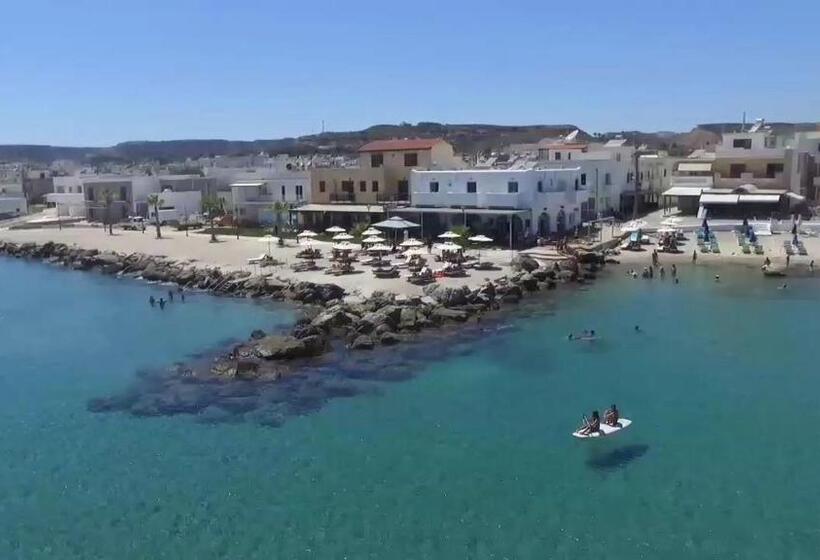 Номер Стандарт Вид на Море, Vrahos