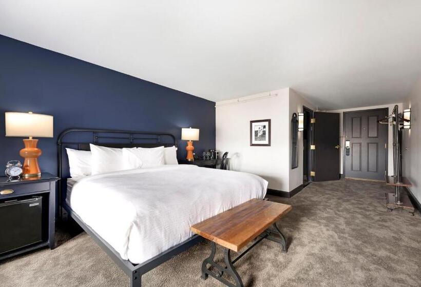 스탠다드 룸 킹사이즈 침대, Celeste Of St Paul