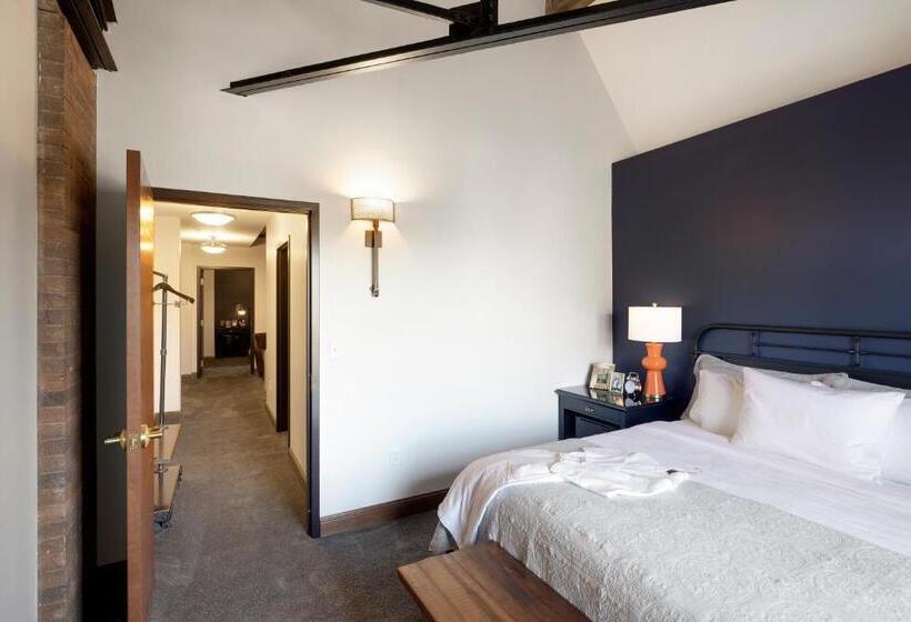 침실 2개 스위트, Celeste Of St Paul