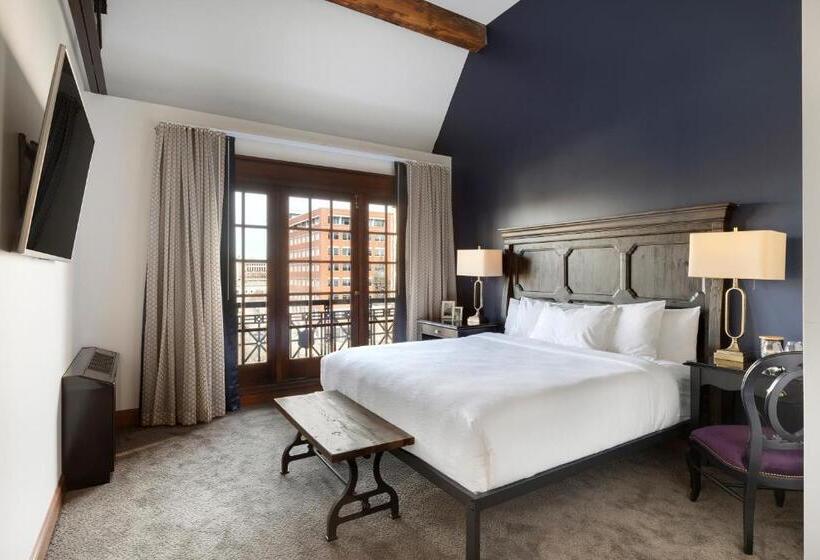 스위트 킹사이즈 침대, Celeste Of St Paul