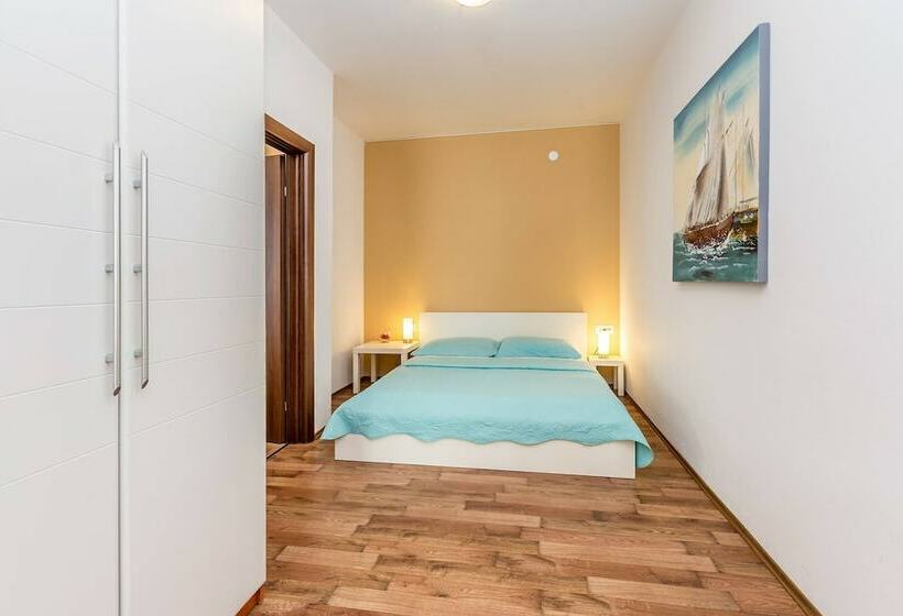 Апартаменты Комфорт 1 Спальня, Guest House Antonella