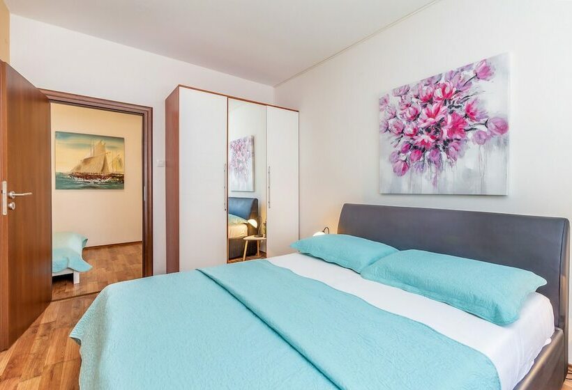 Апартаменты Комфорт 1 Спальня, Guest House Antonella