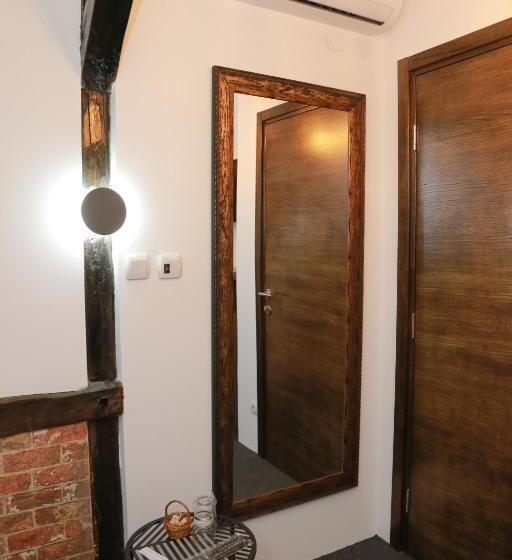 اتاق لوکس, Pirocanac Rooms & Restaurant