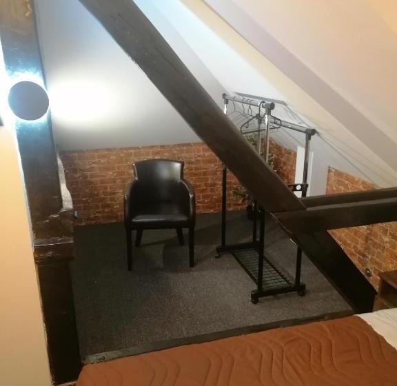 اتاق لوکس, Pirocanac Rooms & Restaurant