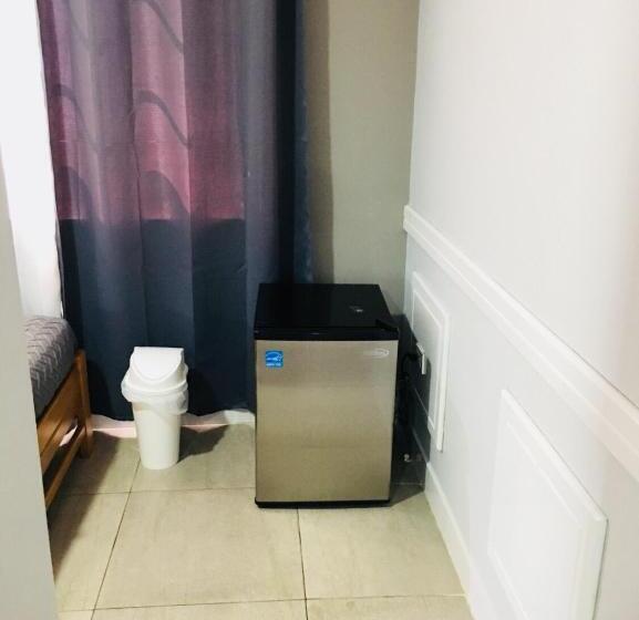 اتاق استاندارد چهار تخته, Al Hamra