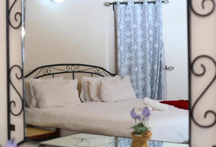 اتاق استاندارد با تخت بزرگ, Mawuya Lodge