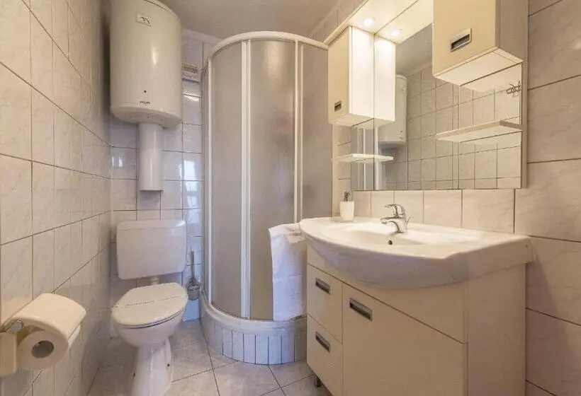 آپارتمان 1 خوابه, Apartments Buljan