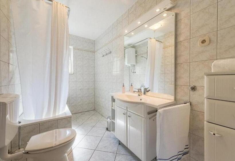 Apartament 1 Dormitori amb Balcó, Apartments Buljan