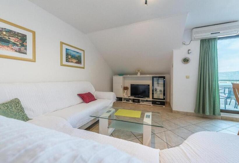 Apartament 1 Dormitor cu Priveliște către Mare, Apartments Buljan