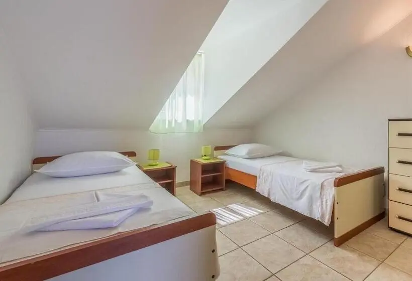آپارتمان 1 خوابه با چشمانداز دریا, Apartments Buljan