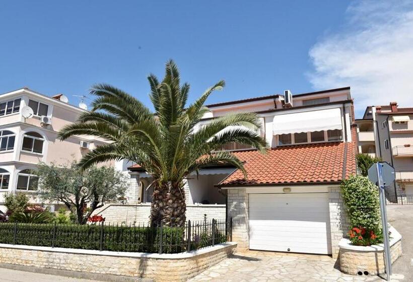 דירת חדר, Apartments Lavizatic