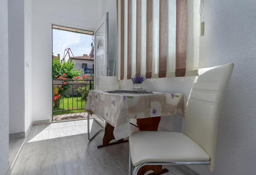 带1个卧室的公寓, Apartments Smaila