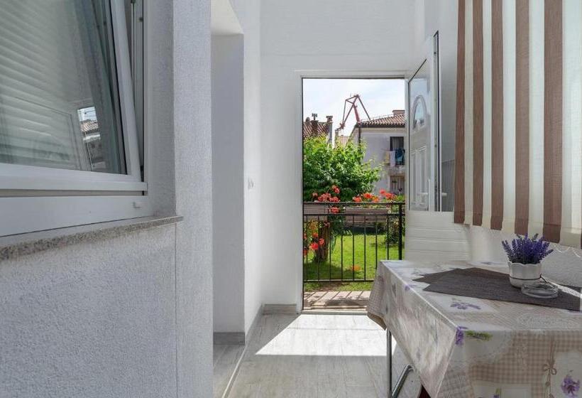 带1个卧室的公寓, Apartments Smaila